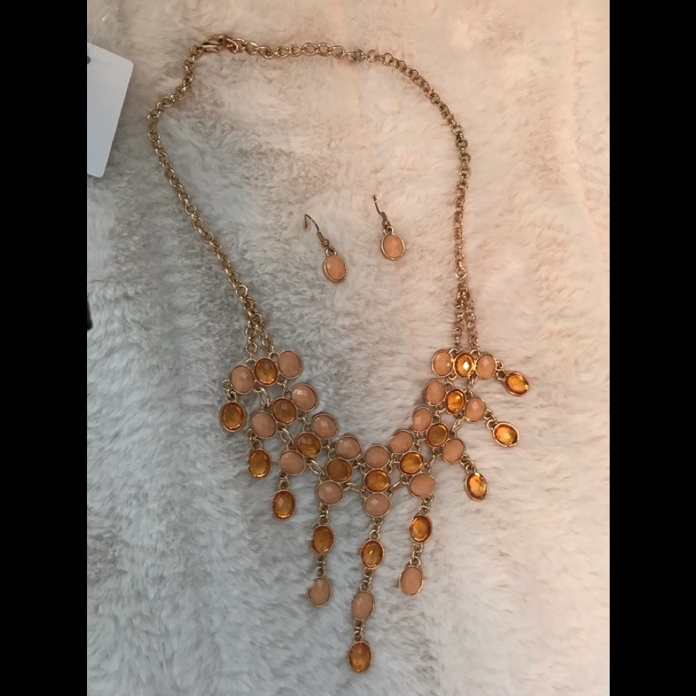 NEW Gold Orange necklace with matching Earrings